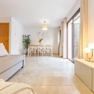 https://encantador-piso-cerca-del-mar-tarragona.top-hotels-tarragona.com